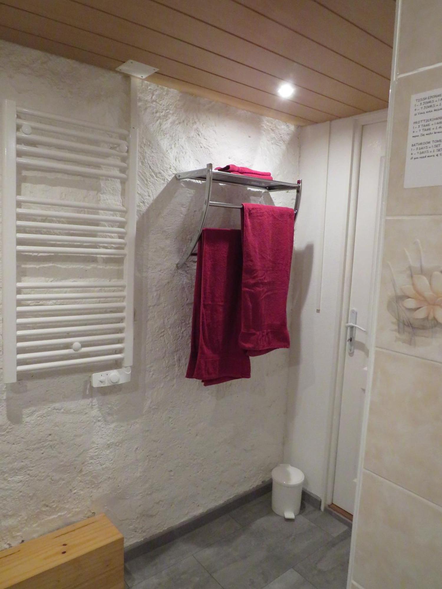 Grange D'Anjeux Bed & Breakfast Phòng bức ảnh